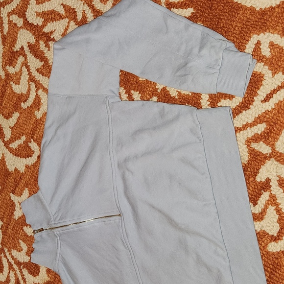 Lune Active  yuki cropped zip sweater size XS dusty blue - Picture 13 of 16